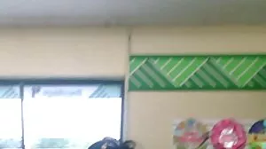 Ο καυλιάρης θετός αδερφός της Aliya Brynns πιάστηκε να κοιτάζει το καυτό σέξι κορμί της