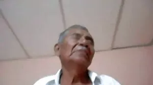 Ταμπού έφηβοι πίνει κρέμα