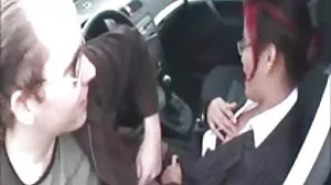 Ο Sex ed καυτηριάζει τον έφηβο αρχίζει να γαμάει τον δάσκαλο στην τάξη