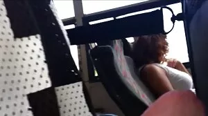 Έφηβοι cums για μεγαλόστομη λεσβία latina